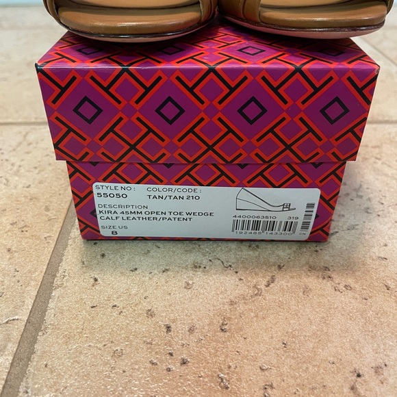 Brand New Tory Burch Kira Open Toe Wedge Calf Leather Shoes Size 8 - Picture 2 of 7